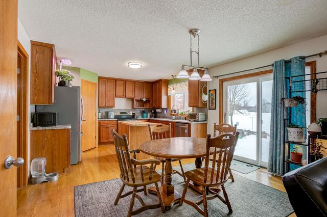 1586 Mallard Avenue, Baldwin, WI 54002