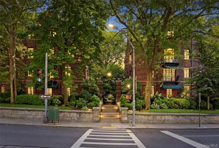 20 N Broadway A304, White Plains, NY 10601