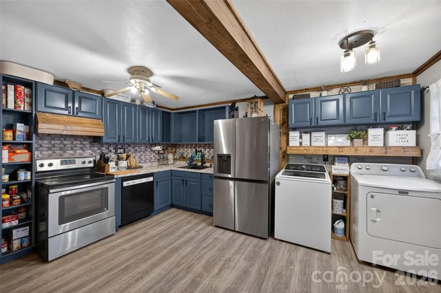 13 E Murray Street, Maiden, NC 28650