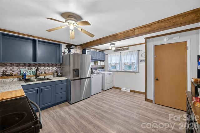 13 E Murray Street, Maiden, NC 28650