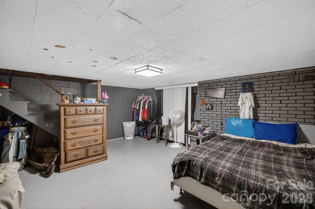 13 E Murray Street, Maiden, NC 28650