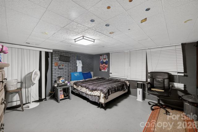 13 E Murray Street, Maiden, NC 28650