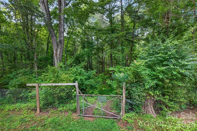 13 E Murray Street, Maiden, NC 28650