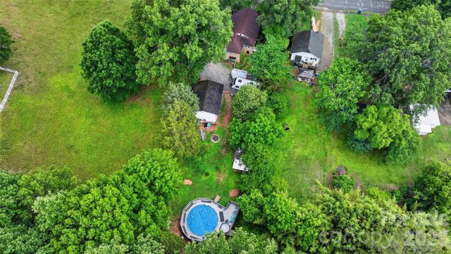 13 E Murray Street, Maiden, NC 28650