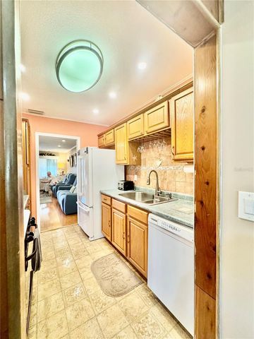 10036 63RD AVENUE N 23, St Petersburg, FL 33708