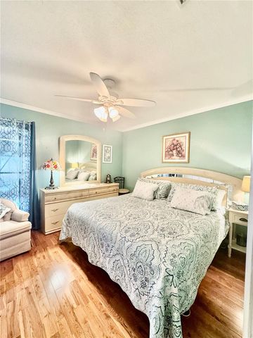 10036 63RD AVENUE N 23, St Petersburg, FL 33708