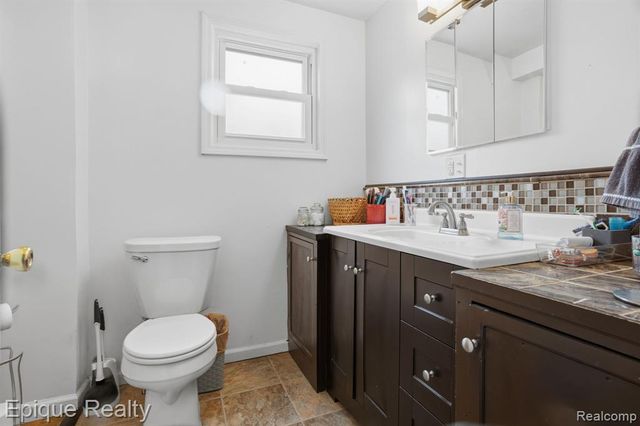 117 Mary Street, Yale, MI 48097