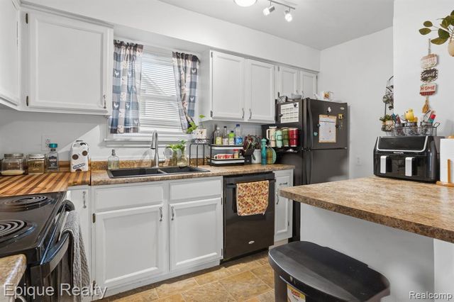 117 Mary Street, Yale, MI 48097