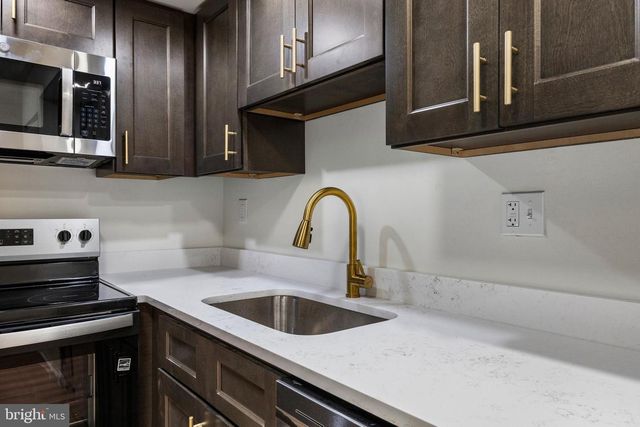 124 RELIANCE PL, Telford, PA 18969