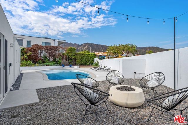 3831 Surfwood Road, Malibu, CA 90265