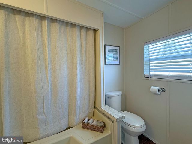 33 GUNPOWDER LN, Rehoboth Beach, DE 19971