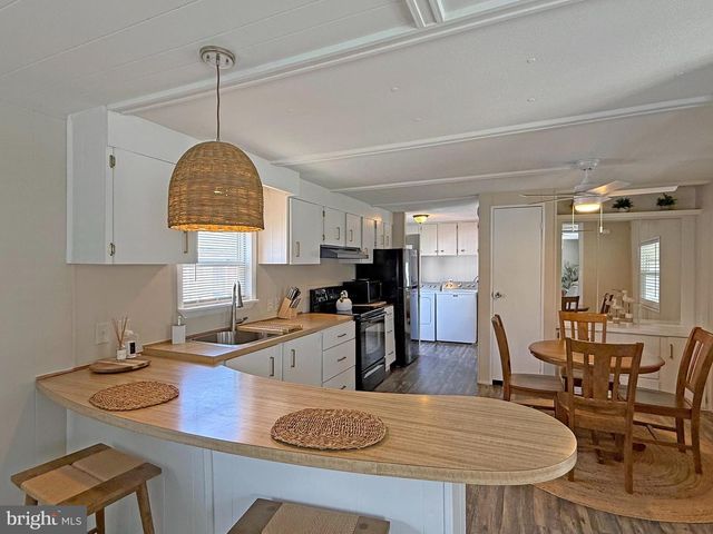33 GUNPOWDER LN, Rehoboth Beach, DE 19971
