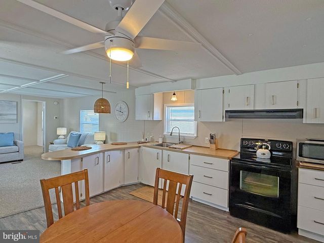 33 GUNPOWDER LN, Rehoboth Beach, DE 19971
