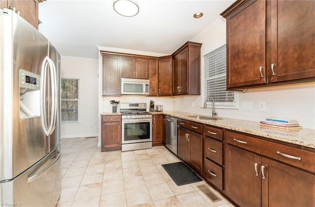 2001 Treyburn Lane, High Point, NC 27265