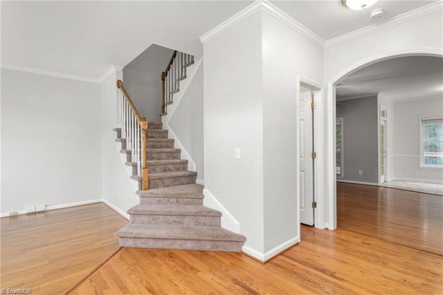 2001 Treyburn Lane, High Point, NC 27265