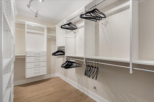505 N Lake Shore Drive 2110-11, Chicago, IL 60611
