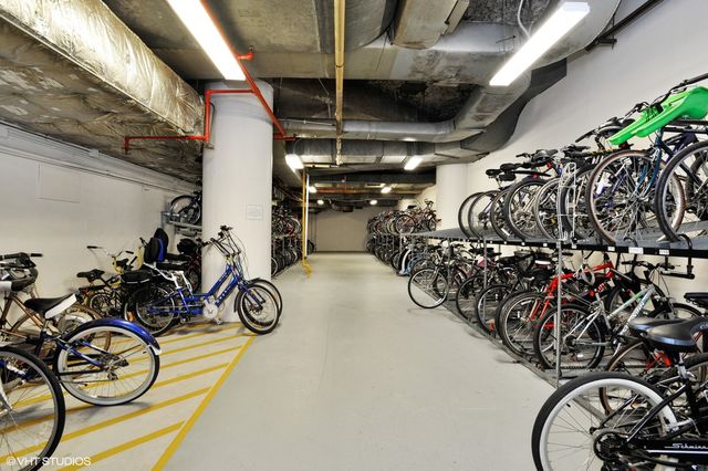 505 N Lake Shore Drive 2110-11, Chicago, IL 60611