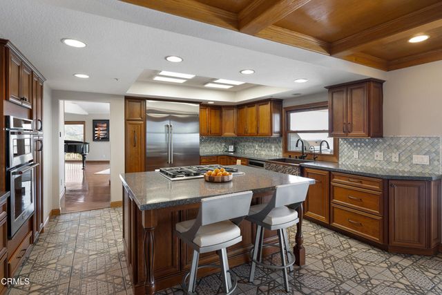 2954 Zane Grey Terrace, Altadena, CA 91001