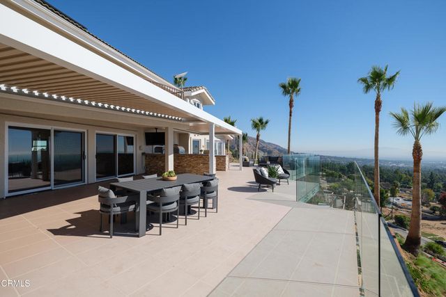 2954 Zane Grey Terrace, Altadena, CA 91001