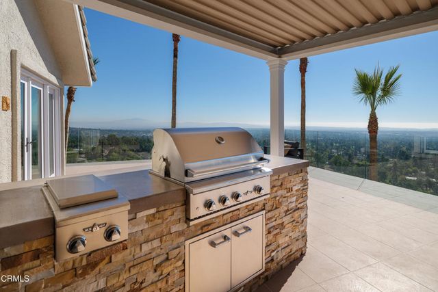 2954 Zane Grey Terrace, Altadena, CA 91001