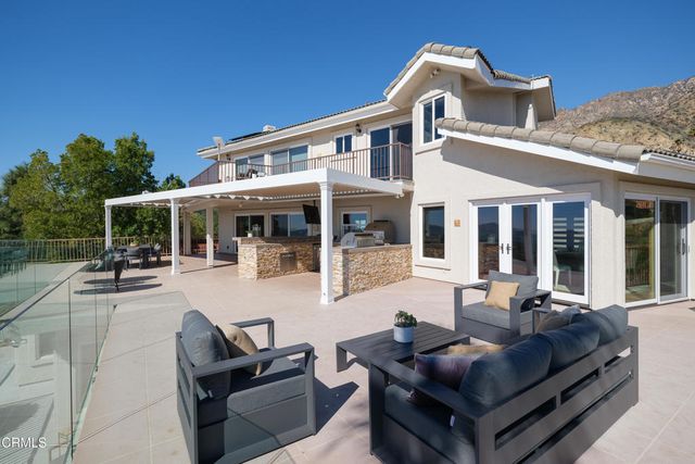 2954 Zane Grey Terrace, Altadena, CA 91001