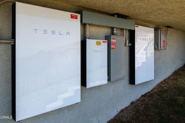 2954 Zane Grey Terrace, Altadena, CA 91001