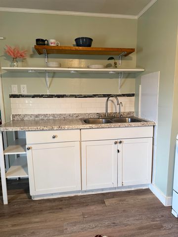 635 & 633 STUART ST, Staunton, VA 24401