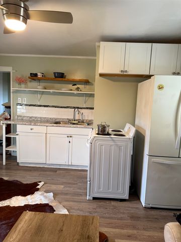 635 & 633 STUART ST, Staunton, VA 24401