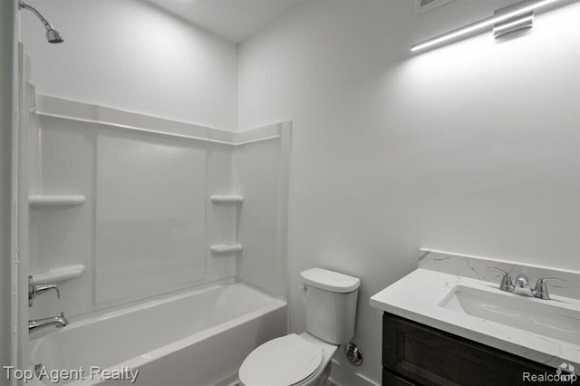 31733 Gabby Court, Chesterfield, MI 48047