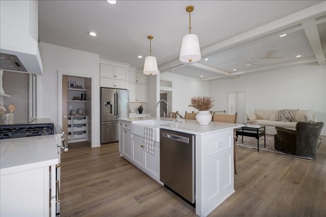 306 SW 18th Street, Ankeny, IA 50023