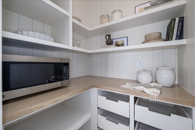 306 SW 18th Street, Ankeny, IA 50023