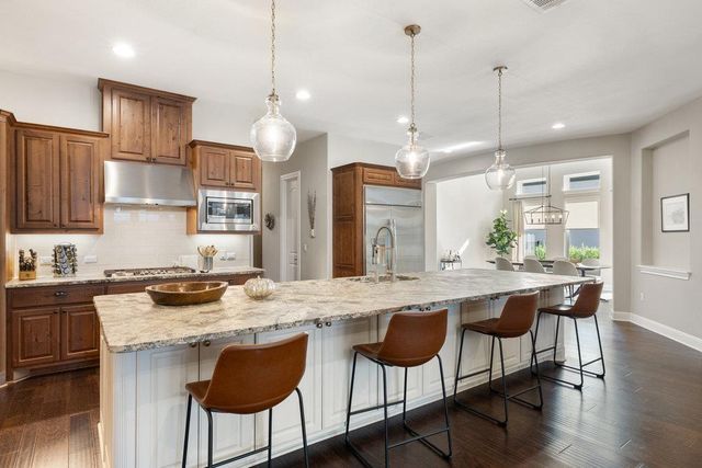 916 Morning Moon CIR, Austin, TX 78732