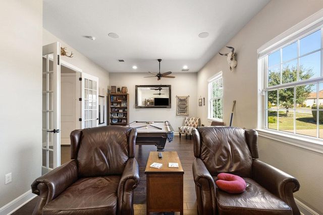 916 Morning Moon CIR, Austin, TX 78732