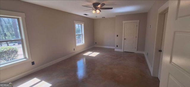 128 Deer Lake Drive, Griffin, GA 30224