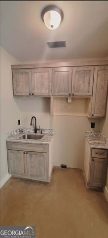 128 Deer Lake Drive, Griffin, GA 30224