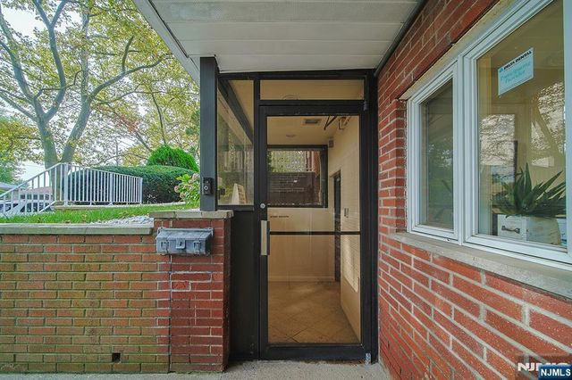 1331 Anderson Avenue FF, Fort Lee, NJ 07024