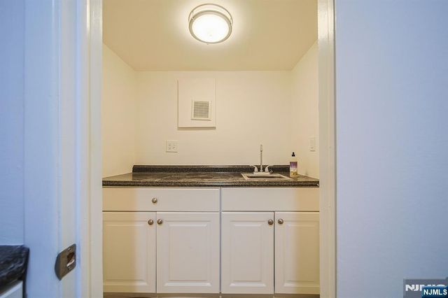 1331 Anderson Avenue FF, Fort Lee, NJ 07024