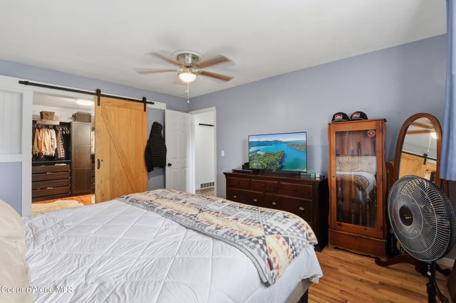 1453 E Burnham AVE, Hayden, ID 83835