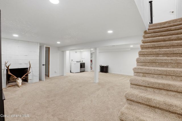 1453 E Burnham AVE, Hayden, ID 83835