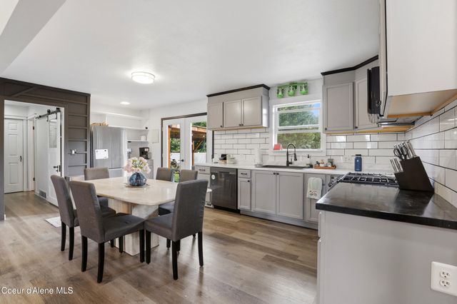 1453 E Burnham AVE, Hayden, ID 83835