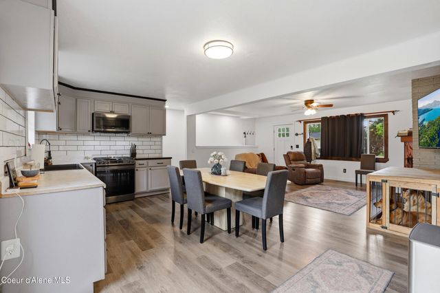 1453 E Burnham AVE, Hayden, ID 83835