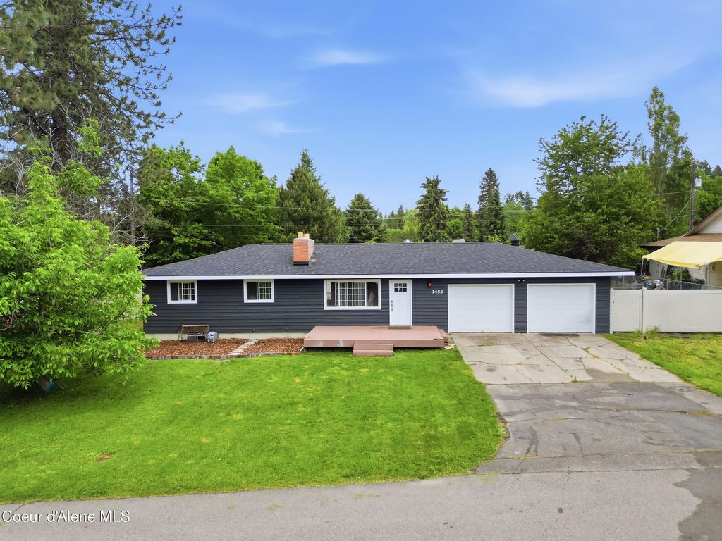 1453 E Burnham AVE, Hayden, ID 83835