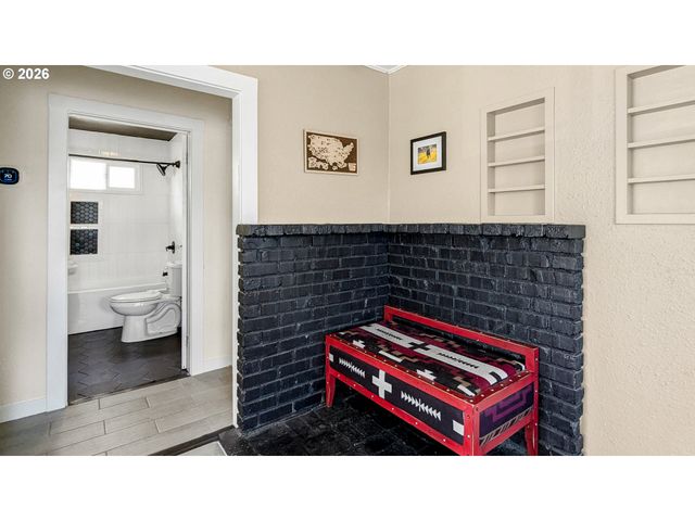 617 Se 8TH St, Pendleton, OR 97801