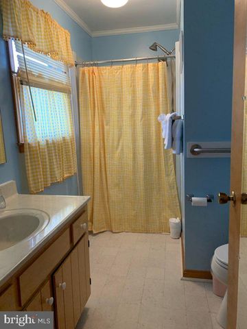 15 WAGON WHEEL RD, Ocean View, DE 19970