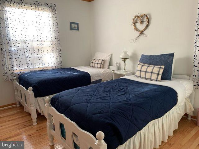 15 WAGON WHEEL RD, Ocean View, DE 19970