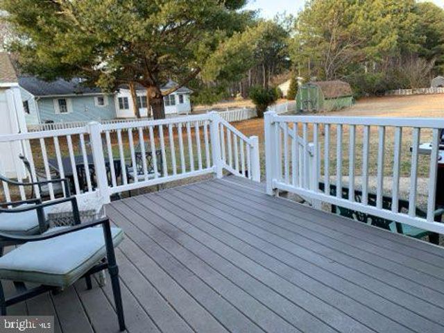 15 WAGON WHEEL RD, Ocean View, DE 19970