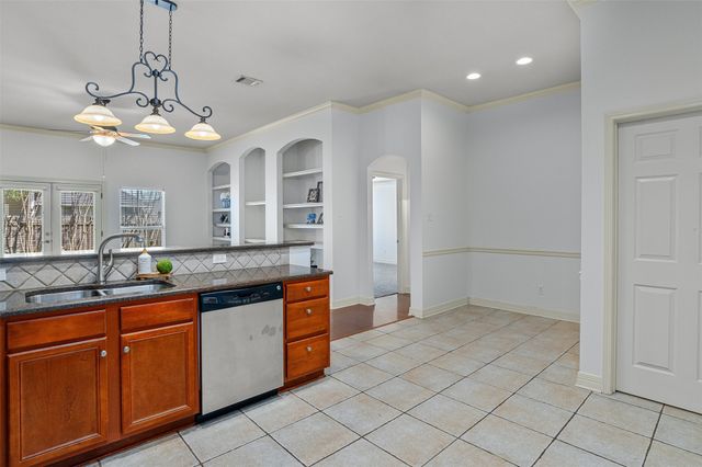 122 Riverbrooke Drive, Shreveport, LA 71115