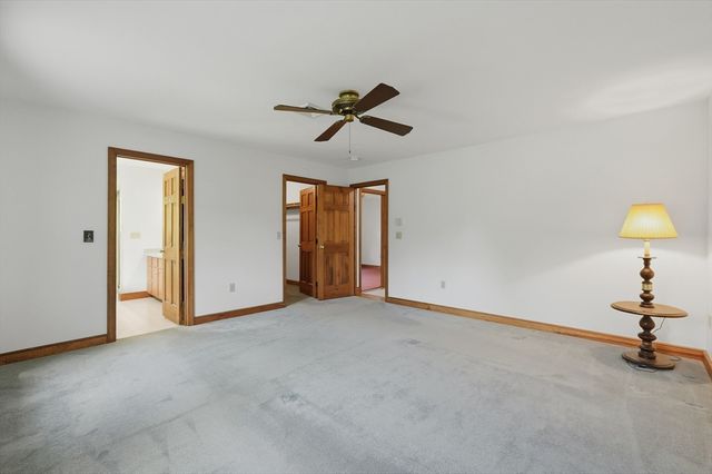 1 Daniel Ter, West Bridgewater, MA 02379