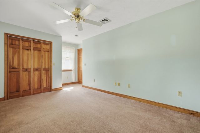 1 Daniel Ter, West Bridgewater, MA 02379
