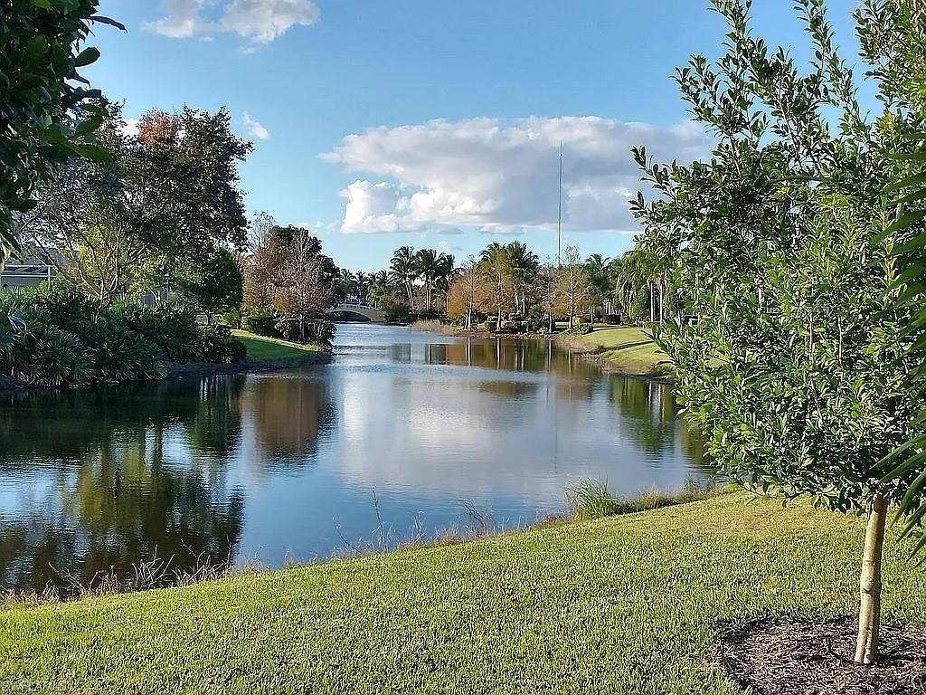 28258 Islet TRL, BONITA SPRINGS, FL 34135 — photo 2